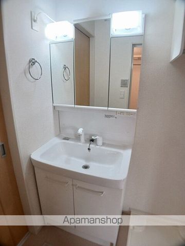 ベルヴィー 寺の前の内装写真