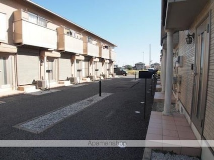 Ｂｌｏｏｍ彩[2LDK/59.62m2]のエントランス