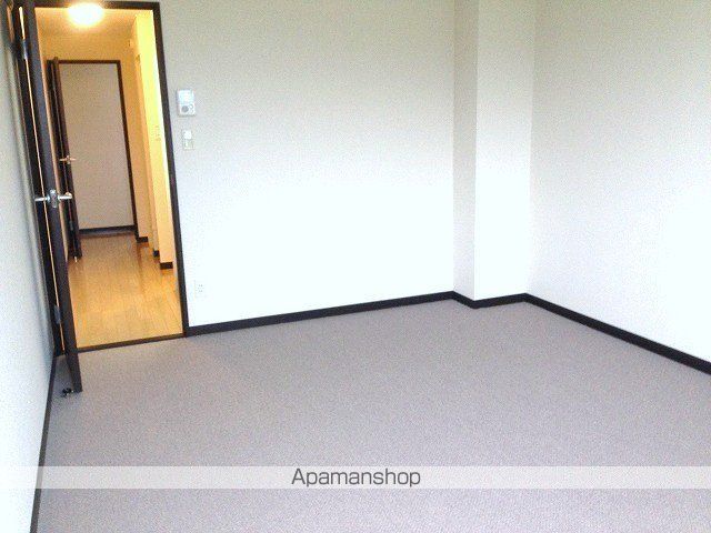 レオネクスト中曽根の内装写真