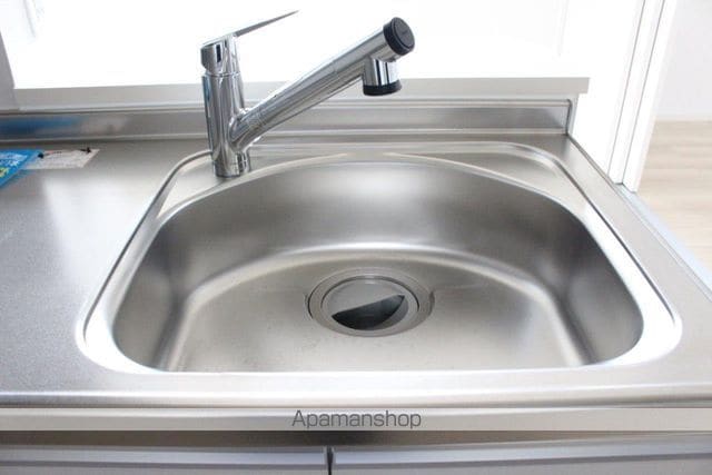 モダンヴィラBの内装写真