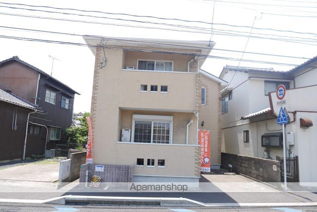 リブレア大和町の玄関写真