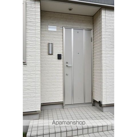 フレッサの玄関写真