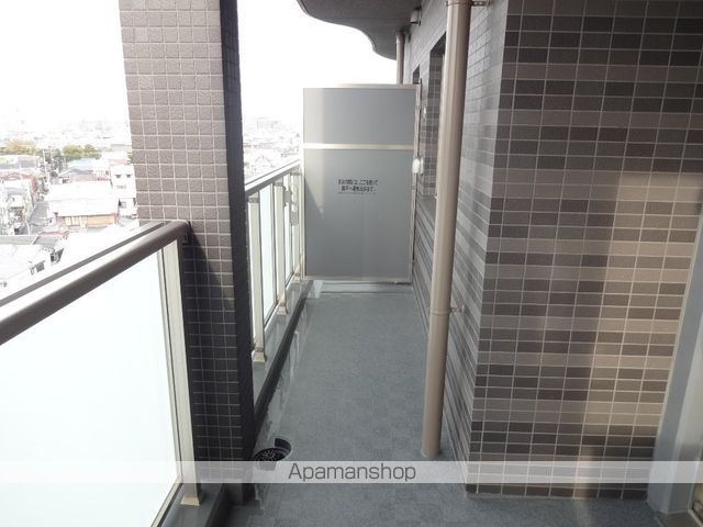 プレミアム菱屋西の内装写真