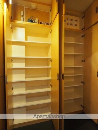 ＮＴＰＲレジデンス下馬[1R/40.94m2]の内装2