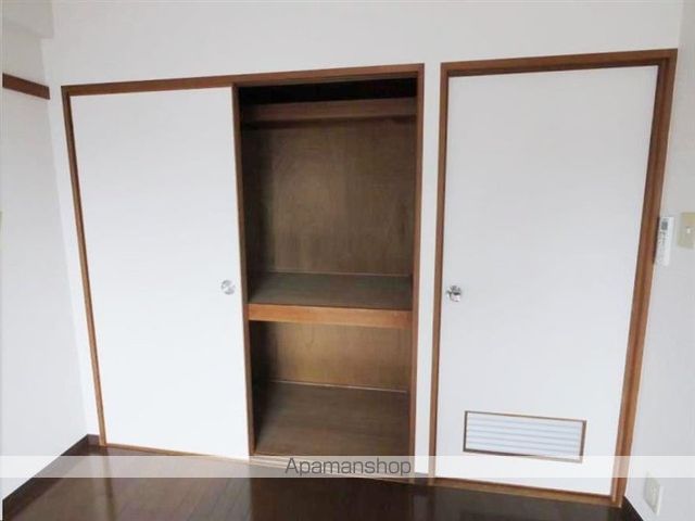 Y’S荒町の内装写真