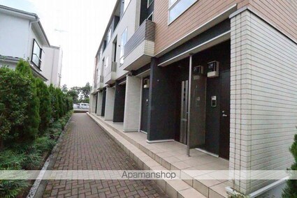 ルレエシャトーⅡ[1LDK/41.3m2]のエントランス2