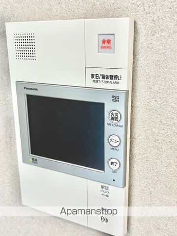 プレサンスロジェ名駅南の内装写真