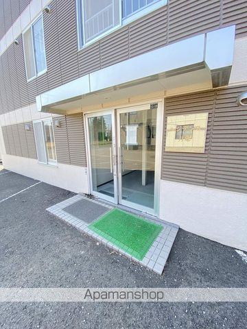 レジデンス月寒の玄関写真
