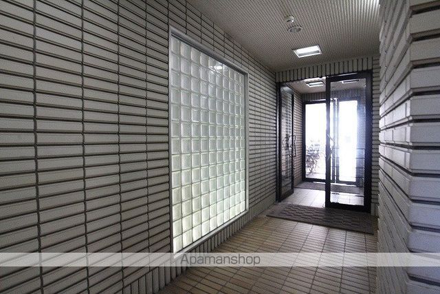 アーバニー大賀の玄関写真