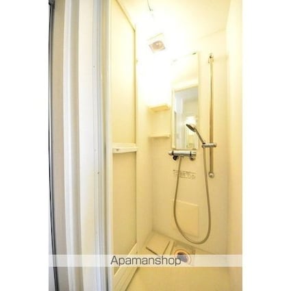 ポラリス上十条[1R/10m2]のバス