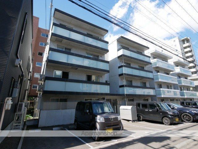 アウリィ平岸の外観写真