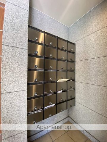 ジュネーゼグラン上本町の外観写真