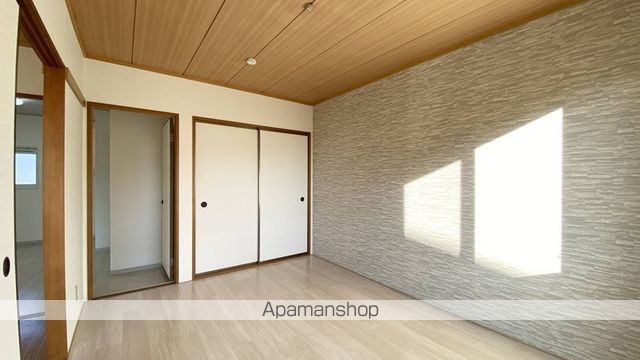 プレジール矢杉の内装写真