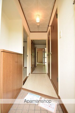 エンプロイ藤利の内装写真