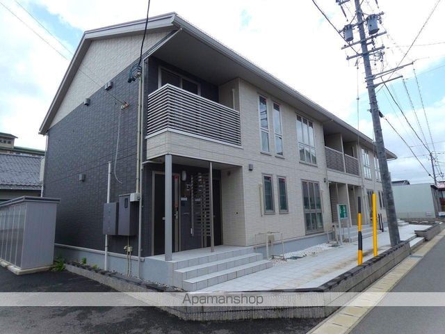 サニーフラッツ岡本の外観写真
