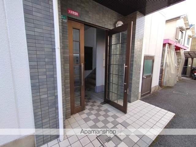 シャルマンM卓暁の玄関写真