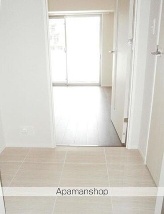 パークアクシス東陽町・親水公園[1LDK/38.75m2]の玄関