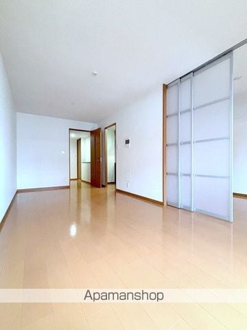 LEGAL四ツ橋立売堀IIの内装写真