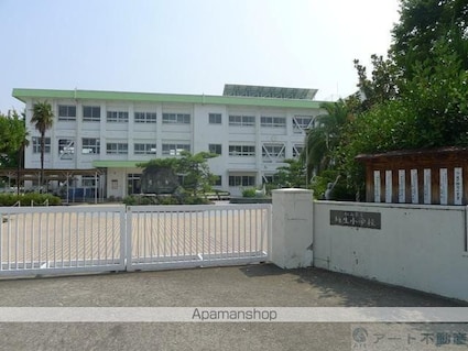 愛媛県伊予郡松前町大字筒井[2DK/50.29m2]の周辺7