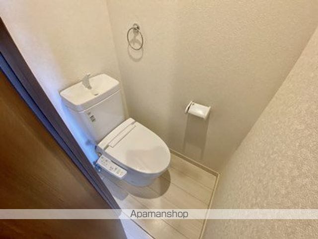 LEAD IN AIS鹿大前の内装写真