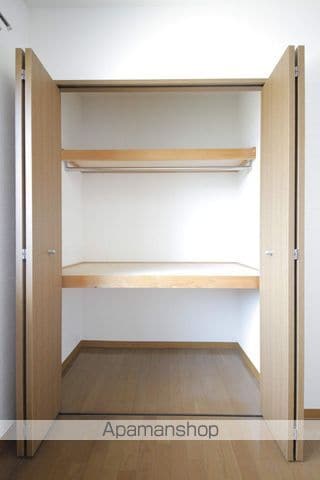 detached 東京都日野市新町４丁目21-10

地図を見る