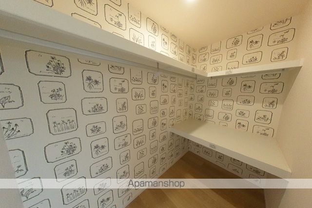 マークグリーン Cの内装写真