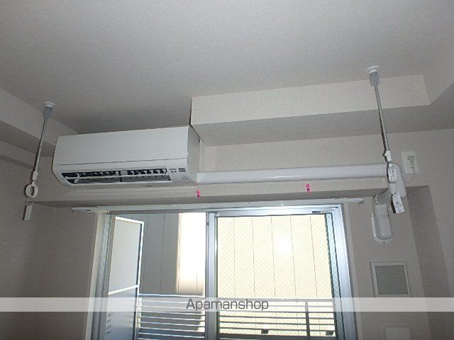 コンフォリア江坂広芝町の内装写真