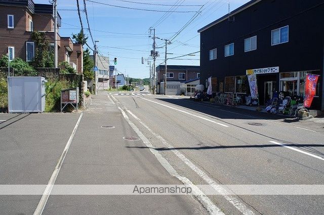 プレシャスの周辺写真