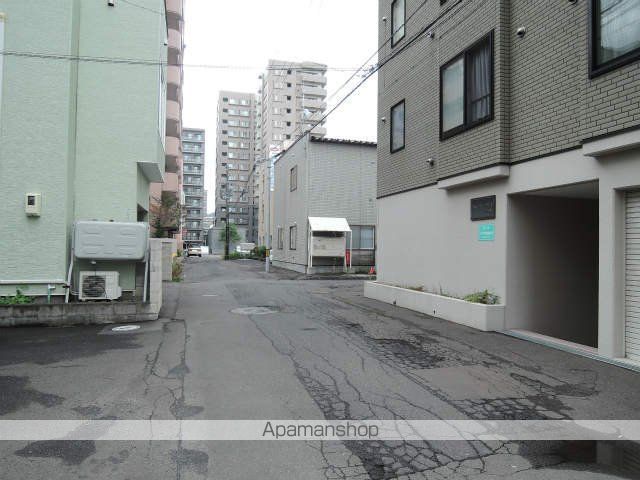 ルーブル北5条の外観写真