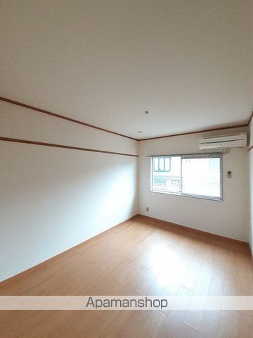 エルディム川西の内装写真