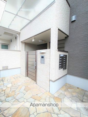 フジパレス相川の玄関写真