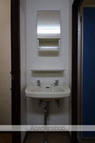 イワタバコ苑の内装写真