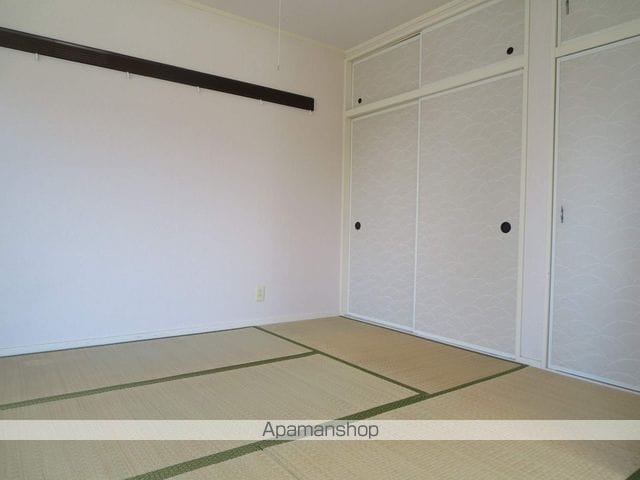 ハイツ新町3号棟の内装写真