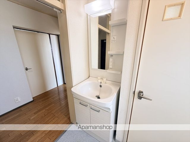 茜屋マンションの内装写真