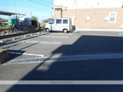 セレッソ・Ｋ・Ｋ[1R/32.9m2]の駐車場3