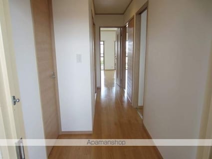 滋賀県長浜市八幡中山町[2LDK/61.18m2]の玄関