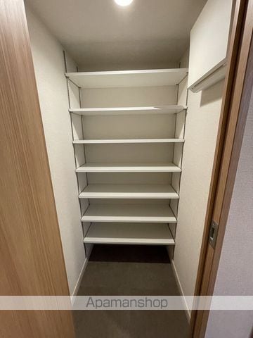 スプランディッド本町グランの内装写真