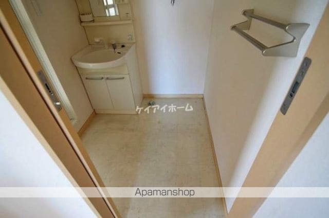 グラスガーデン A棟の内装写真