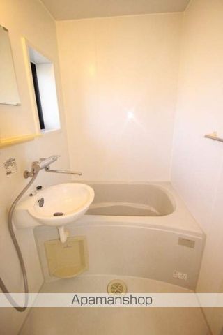 御前崎市 2階建 築26年の内装写真