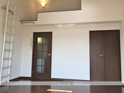 サンヒルズみずほ台[1K/23.67m2]のリビング・居間