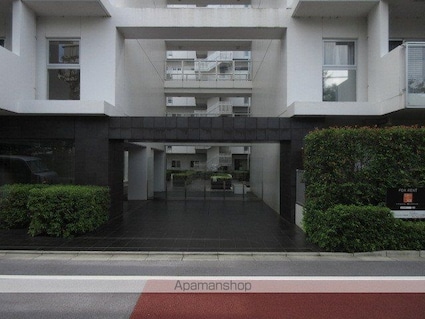 ＰＲＩＭＥ　ＵＲＢＡＮ　東中野　ＣＯＵＲＴ[1LDK/44.31m2]の外観5