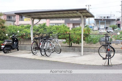 レオパレスＲａｄｉａｎｔ時宗[1K/20.28m2]の共用部1