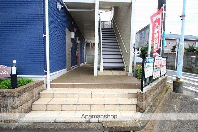 プラシードの玄関写真