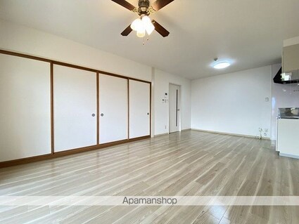 サンビレッジ円山[2LDK/62.83m2]の内装