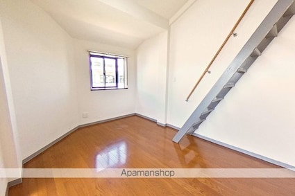 八反町ウイング[1K/26.4m2]の内装2