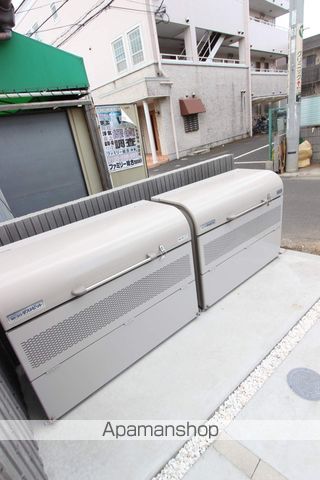 リブリ・ジェロ セヴォムの外観写真
