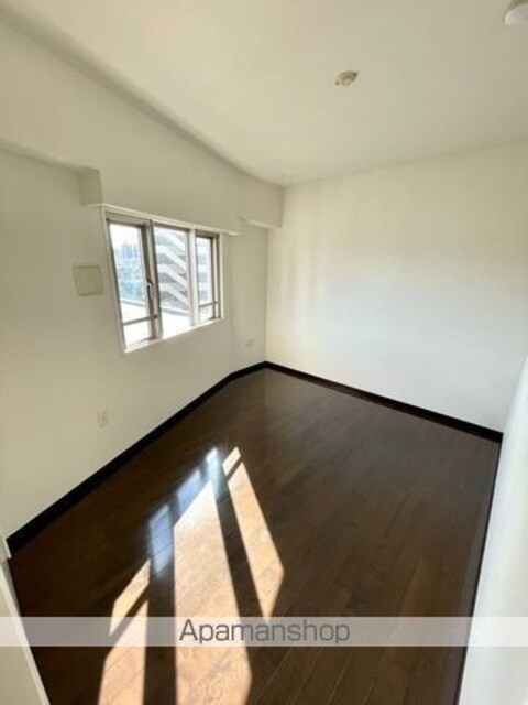 レジディア三軒茶屋Ⅱ[2LDK/67.8m2]の内装1