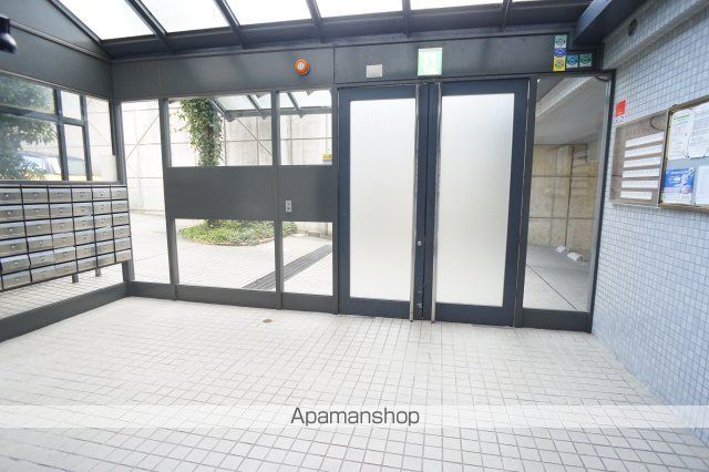 ライフコート萩の台の玄関写真