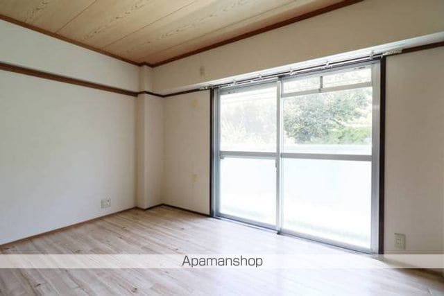 ビレッジハウス千種4号棟の内装写真