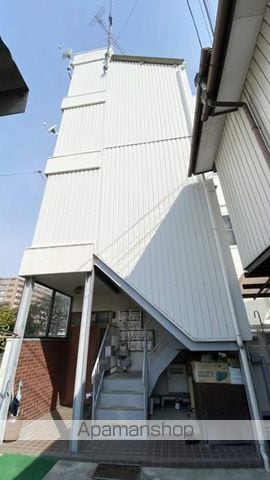 山下コーポの玄関写真